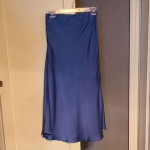LA MIEL Classic Blue Midi Skirt